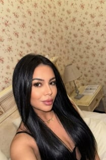 Mia, 24 let - 4