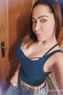 CHARLOTTE, Age 24