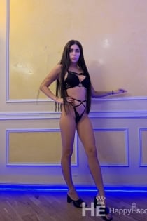 Daniela, Age 21 - 4