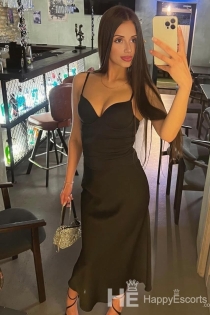 Klarissa, Age 24 - 3