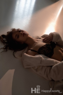 Anita, 25 år - 19 år