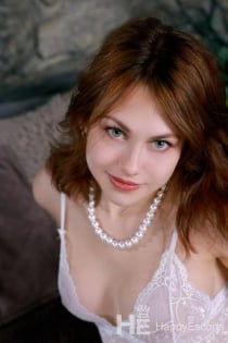 Natalie, ikä 23 - 8