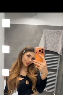 Сали, 21 години - 3