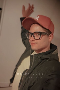 Philip, Age 33 - 6