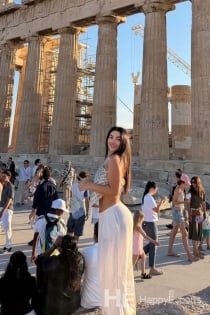HELEN, 26 rokov