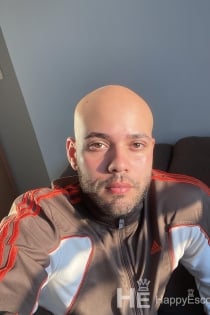 Roger, 27 años - 4
