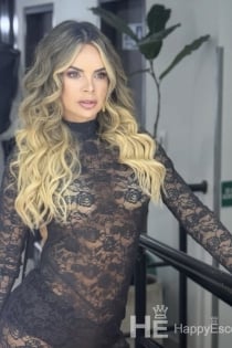 Veronica, Age 28