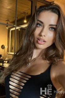 Nansy, 24 tuổi