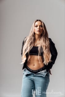 Rossie, 27 anos - 8