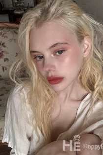 Olla, Age 20 - 5