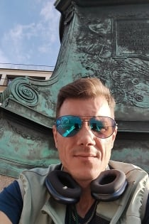 Stoki, Age 35