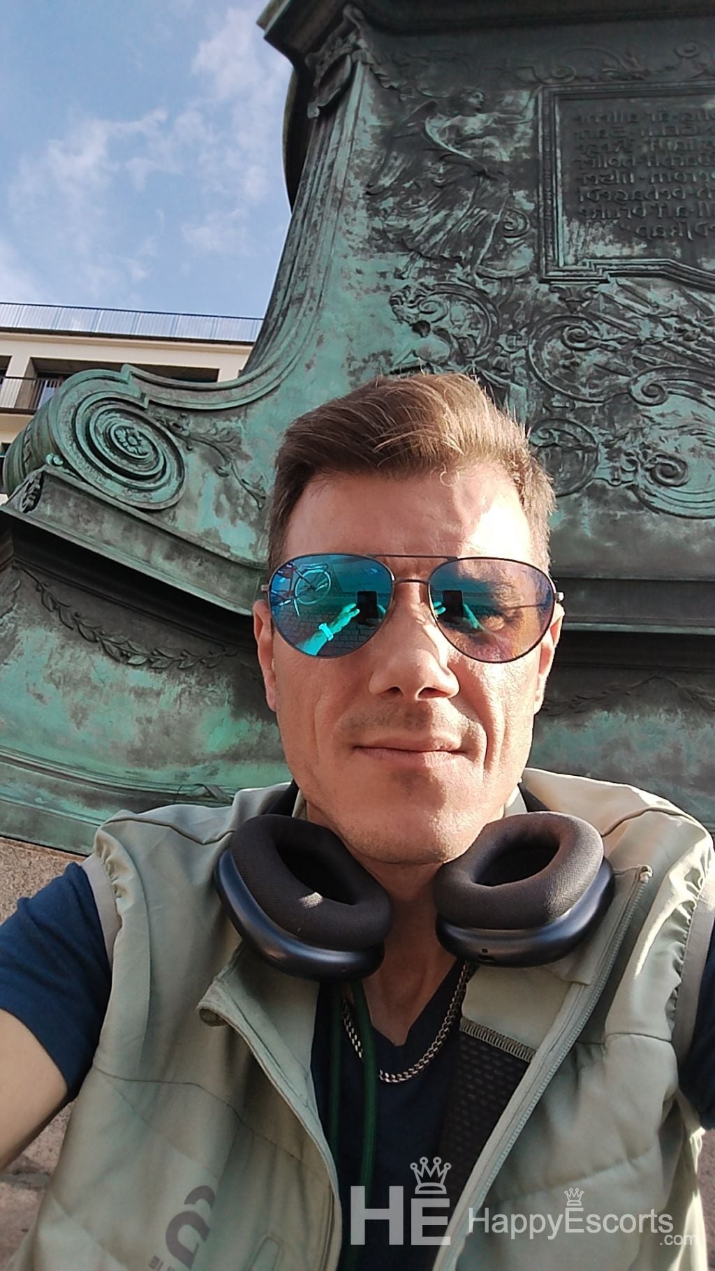 Stoki, Age 35 - 1