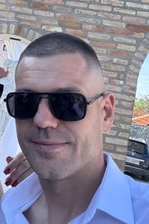 Stefan, Alter 38