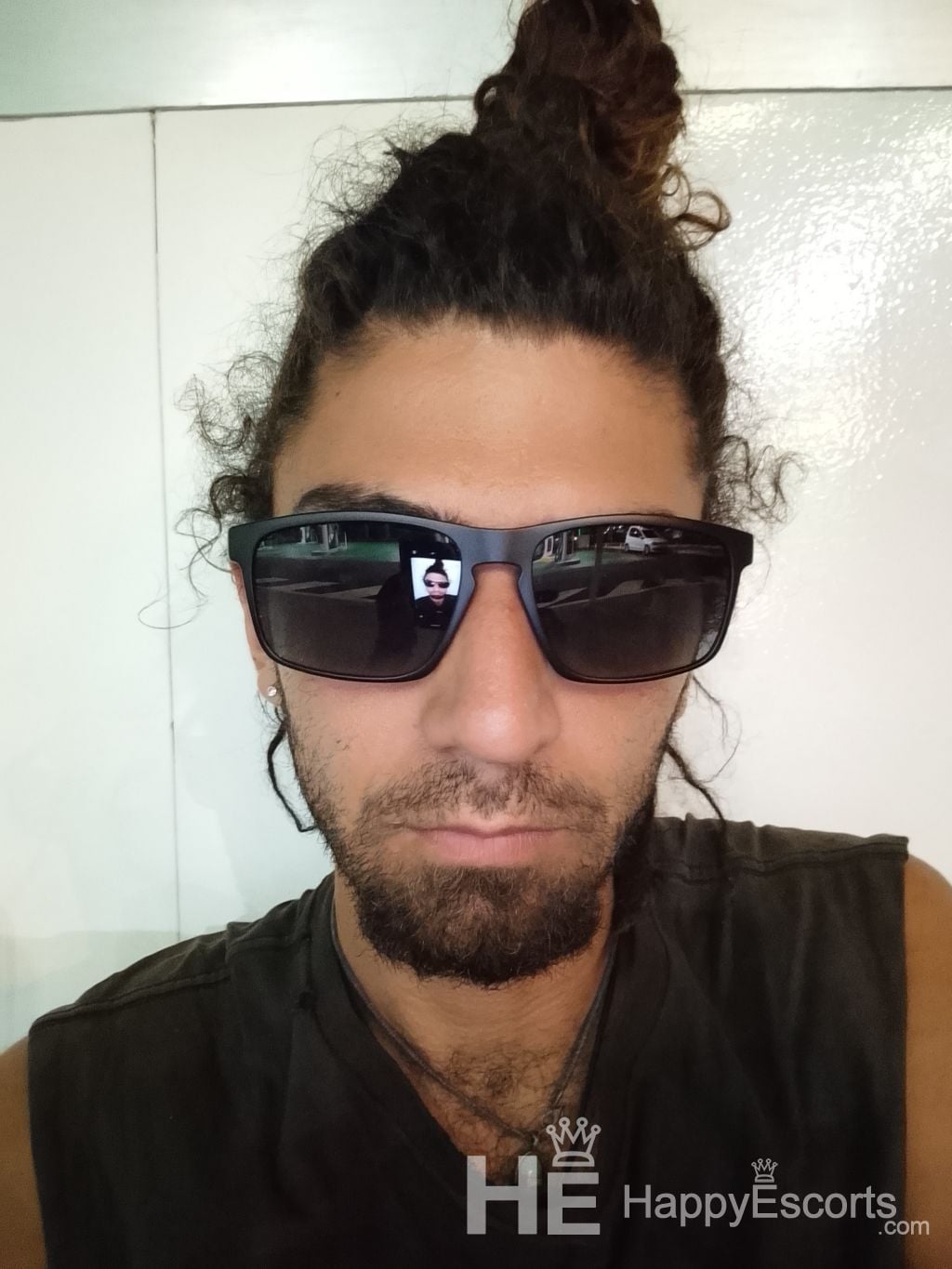 Kosta, 32 años - 1