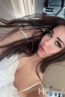 alina, Age 23 - 4