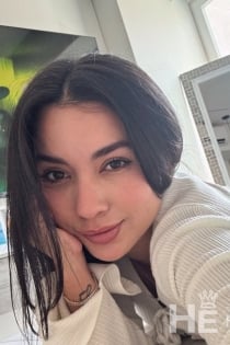 miana, Age 26 - 5