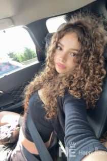 anyavia, Age 25 - 3