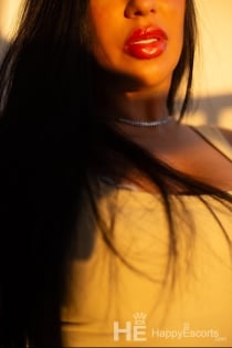 Valentina Prado, 33 de ani - 7 an