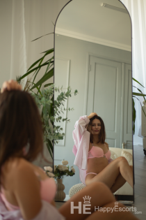 eslina, 23 éves - 2