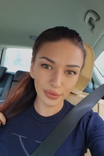 Julia, Age 20 - 6