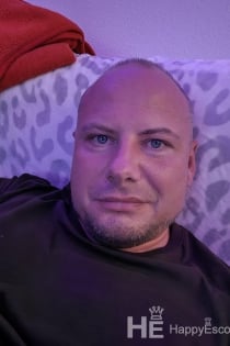 Andi, 28 anos - 2
