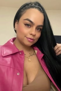Micaela, Age 29 - 7