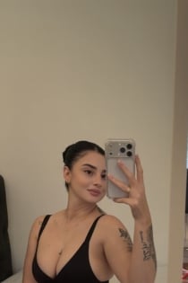 Julieta, Age 30