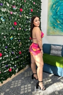 Veta, 25 ans - 16
