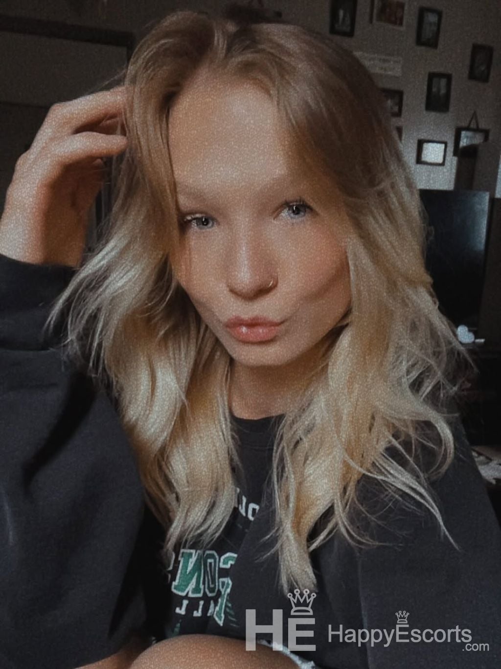 evia, Age 26 - 1
