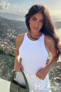Aleyna Skopje, 29 anos - 4