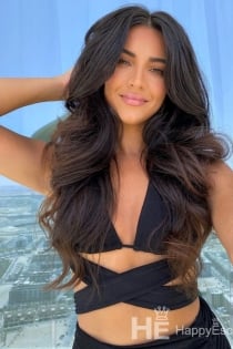 Aleyna Skopje, 29 anos - 5