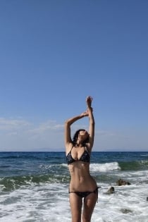 Cansu, Ηλικία 28 - 3