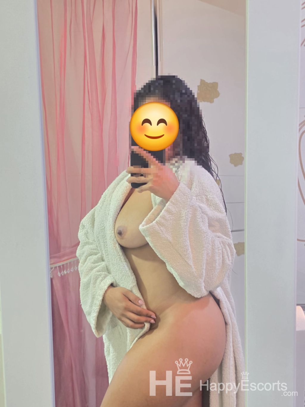 Enya, 25 tuổi - 1