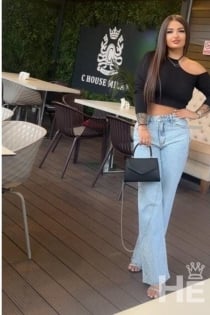 Νέσε, 28 ετών
