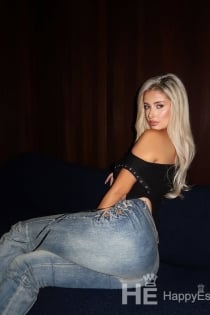 ecrin, Age 28