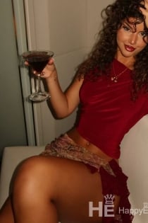 Suzie Belgrade, 25 lat