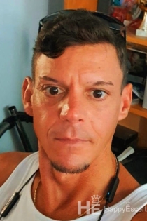 PHILIPP WÜHRER, на 44 г.
