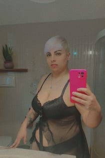 Nikol, 36 let
