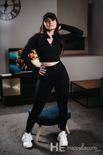 Luíza, 25 de ani