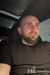 Radoslav, 32 tuổi