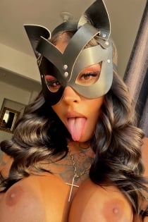 Luna Devil Anak Patung Anda, Umur 32 - 6