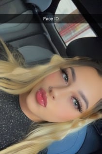 Mirela, 24 tuổi - 2