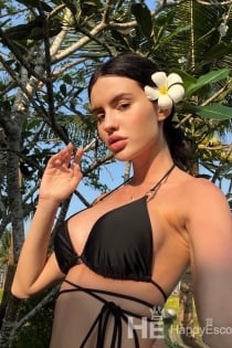 Arina, 29 de ani - 3 an