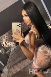 LuXAnna, 26 años - 3