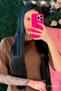 Лола, 23 године - 3 година