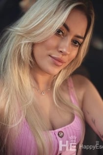 Milena, 25 de ani - 4 an