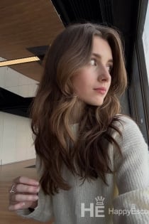 NİDA, Age 27