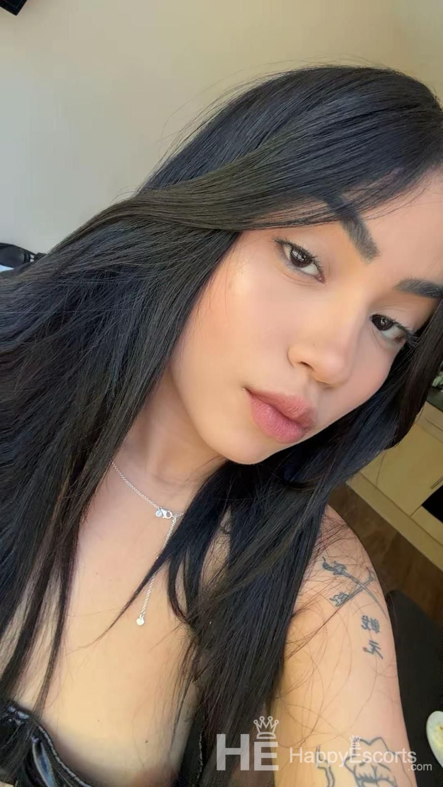 Emilli Stefany, Age 22 - 1