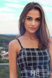 Nadina, leeftijd 31 - 4