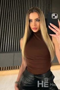 Molly, Age 25 - 2